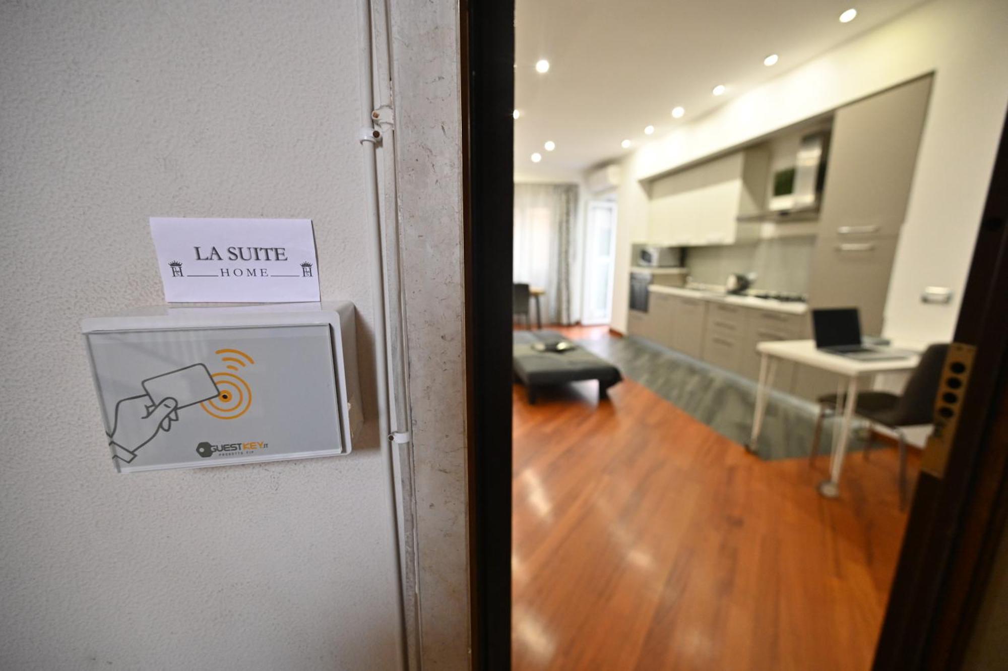 La Suite Home Civitavecchia Ngoại thất bức ảnh